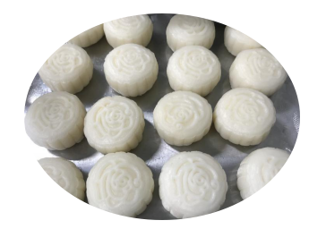 月饼|罗医大厨教你做丨钙力满满的奶酪冰皮月饼“只属”（紫薯）于你