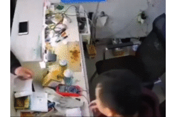 手机|一双儿女身亡！手机充电时突然爆炸