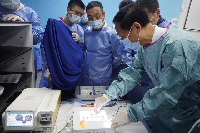 学员|深圳市医疗三名工程系列活动及山东大学齐鲁医院130年院庆学术交流-脊柱外科动力系统实操班圆满结束