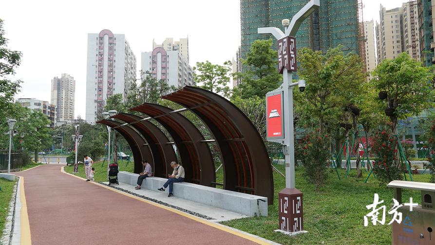禅城区的智慧灯杆。禅城区城管部门供图 禅城区的智慧灯杆。禅城区城管部门供图