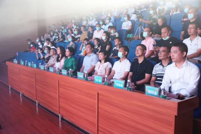 诗歌|新时代文明实践丨“好时代 好生活 好家园”长安镇2020中秋诗歌朗诵会举行