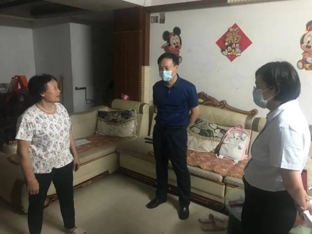 生活|慰问困难党员 传递真情关怀