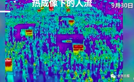 旅客|“这是迟到的春运！”十一假期多地车站出现同一幕，看哭网友