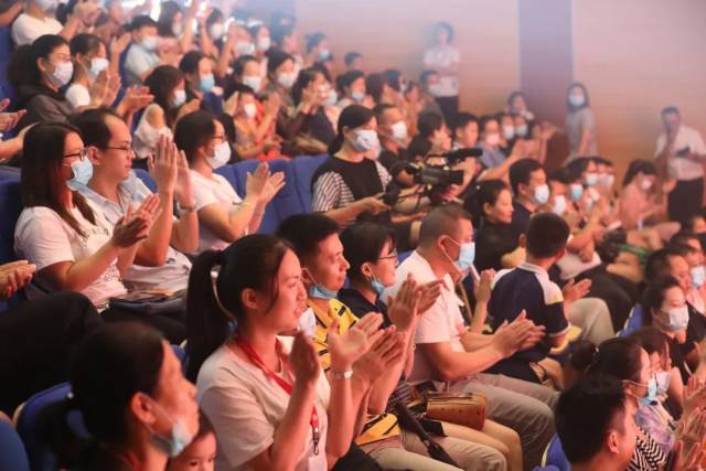 诗歌|新时代文明实践丨“好时代 好生活 好家园”长安镇2020中秋诗歌朗诵会举行