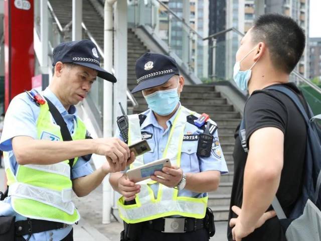 【节日我在岗】小家大爱,共绘平安