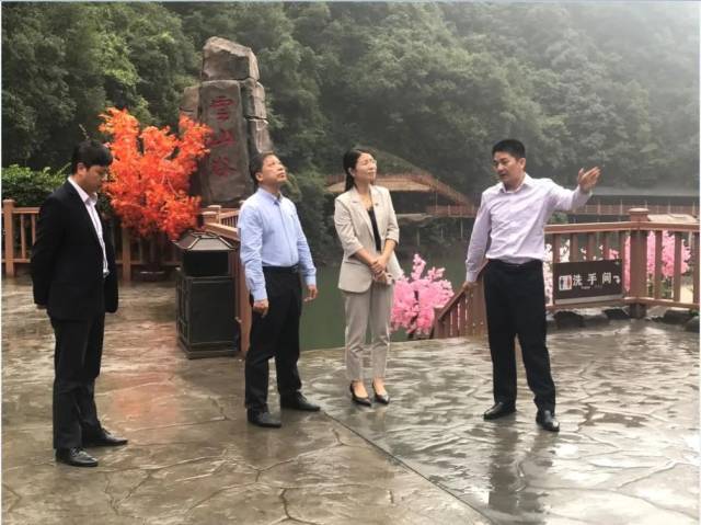 安全|乳源：三举措确保“双节”假日旅游市场安全