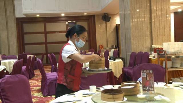 用餐|按需点餐!广宁假日餐饮从“光盘开始”