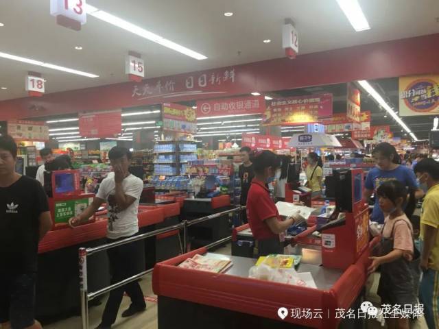 坚守|辛苦了！国庆长假，这些可爱的人仍坚守岗位！