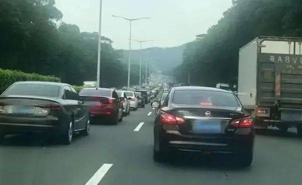 出行|明起广东将迎返程小高峰！广东交警发布行车安全提示