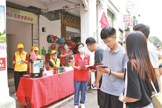 志愿者|国庆节，“志愿红”为潮州文明增亮色