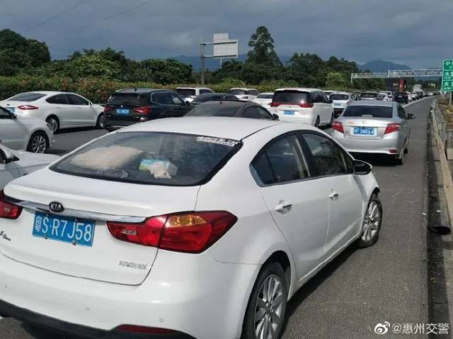 占用|曝光来了！罚200元记6分！还敢占用应急车道吗？