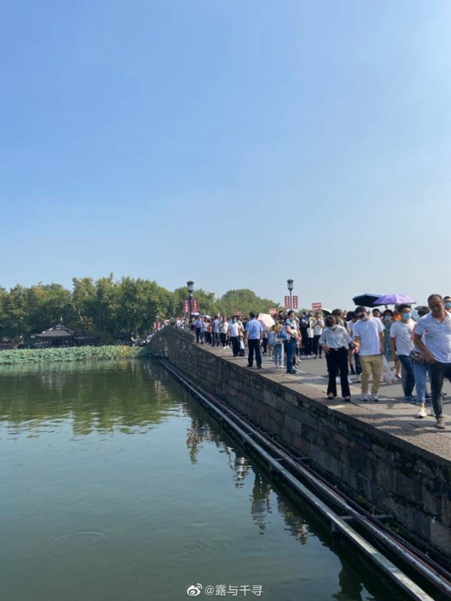 安全|“我想回家!”有人黄山爬到一半想回家,进退两难...文旅部再发提醒