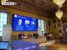 研究者摘诺贝尔物理学奖桂冠，为何黑洞研究这门热