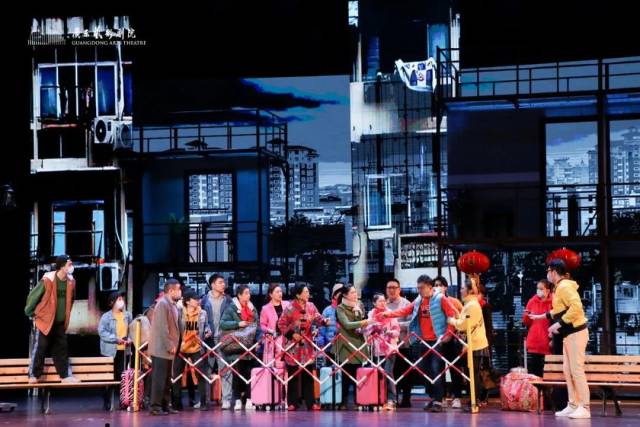 观众|宣传抗疫大爱！节后的第一场演出，献给2020年最美逆行的背影