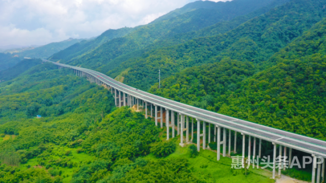 南方号|广东的经济最强区，为何把最好的空间给了体育？| 我要上首页 · 南方号今选