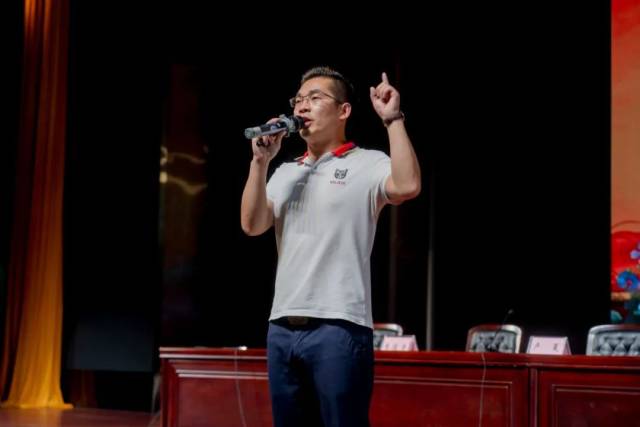 老师|【茂一·通讯】梦想与感恩同行，青春与奋斗同铸 一一2021届五校联考表彰会暨高考备考励志宣讲会