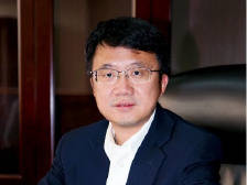 光峰科技李屹：深圳务实包容非常适合科研创业|40年40人