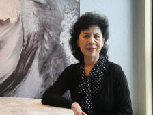 深圳市凤凰涅槃艺术团团长郭丽英：用自己的精彩诠释深圳文明底色