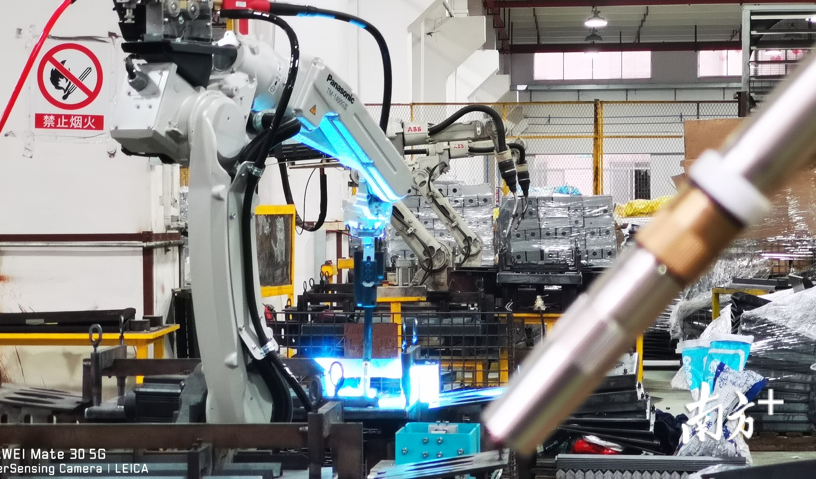 康宝电器的自动化生产线。受访者供图 康宝电器的自动化生产线。受访者供图