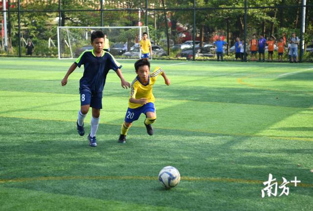 江海区|银泉小学夺得江海区校园足球赛小学男女组“双冠王”