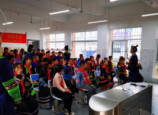 孩子|广东力量探索教育扶贫路：爱心陪伴6000余儿童成长