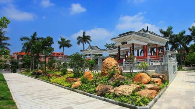 参观|走进文明古村，沐浴紫南乡风——记紫南小学全体教师参观紫南村之旅