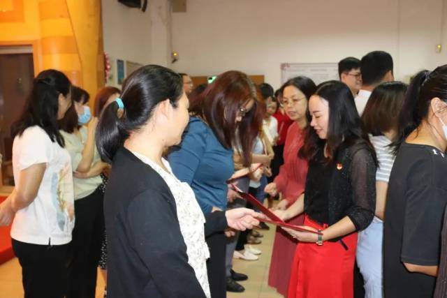 学校|桂城街道 | 记海三路小学第三届校级家长委员会聘任暨家委培训活动