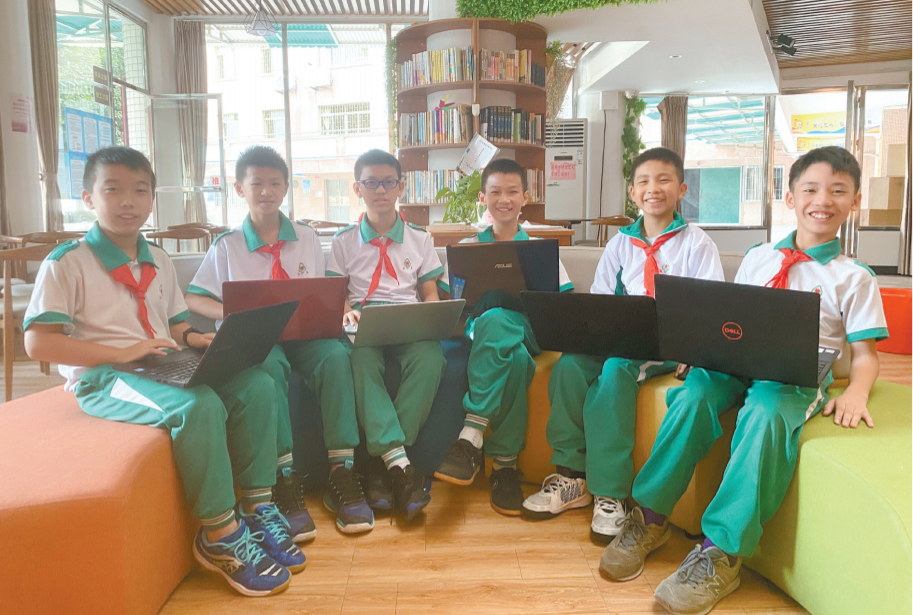 同学们在比赛和训练中收获了珍贵的友谊。