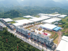 梅州大黄村：喊响“跟我上”，强党建促发展