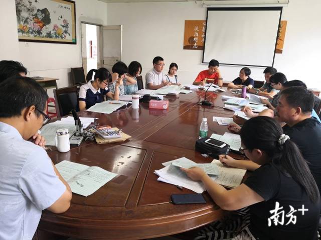 中学|以科研促发展，东莞可园中学教育集团六项市级立项课题开题