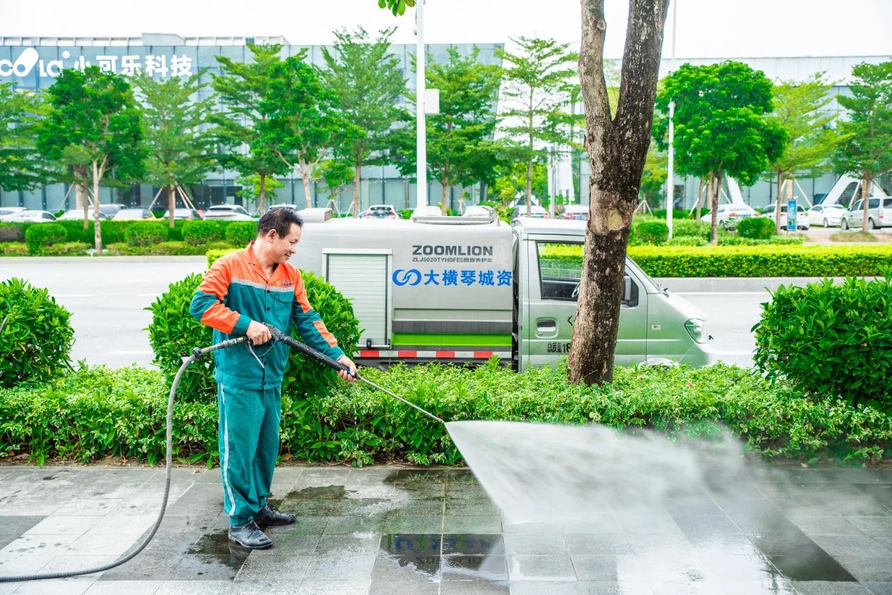 大横琴城资承接了横琴新区106.46平方公里的市政管养业务，机械化率达到85%以上。