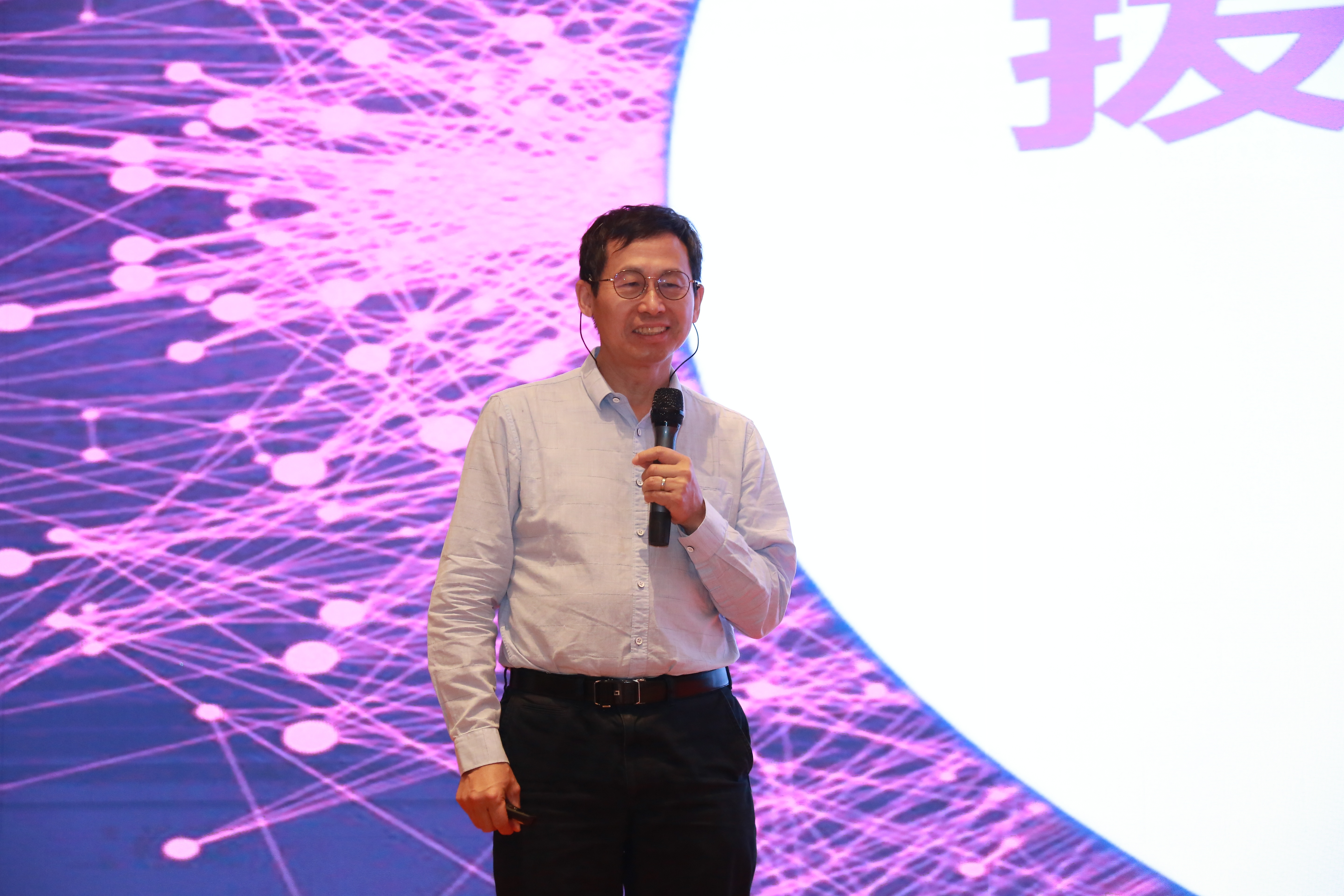 从娃娃到创业者，教育大咖共话新时代创新人才培养