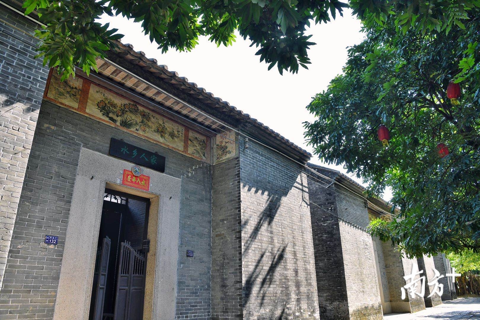 古劳水乡建筑古香古色。 古劳水乡建筑古香古色。