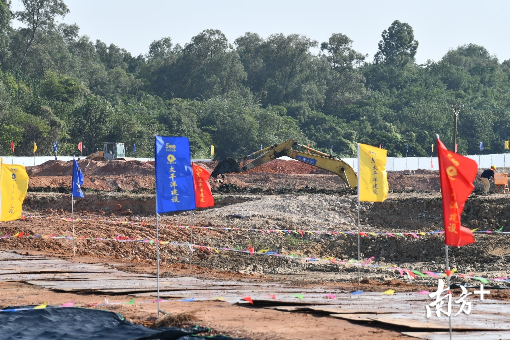 南海中学实验学校动工建设。南方日报记者 戴嘉信 摄
