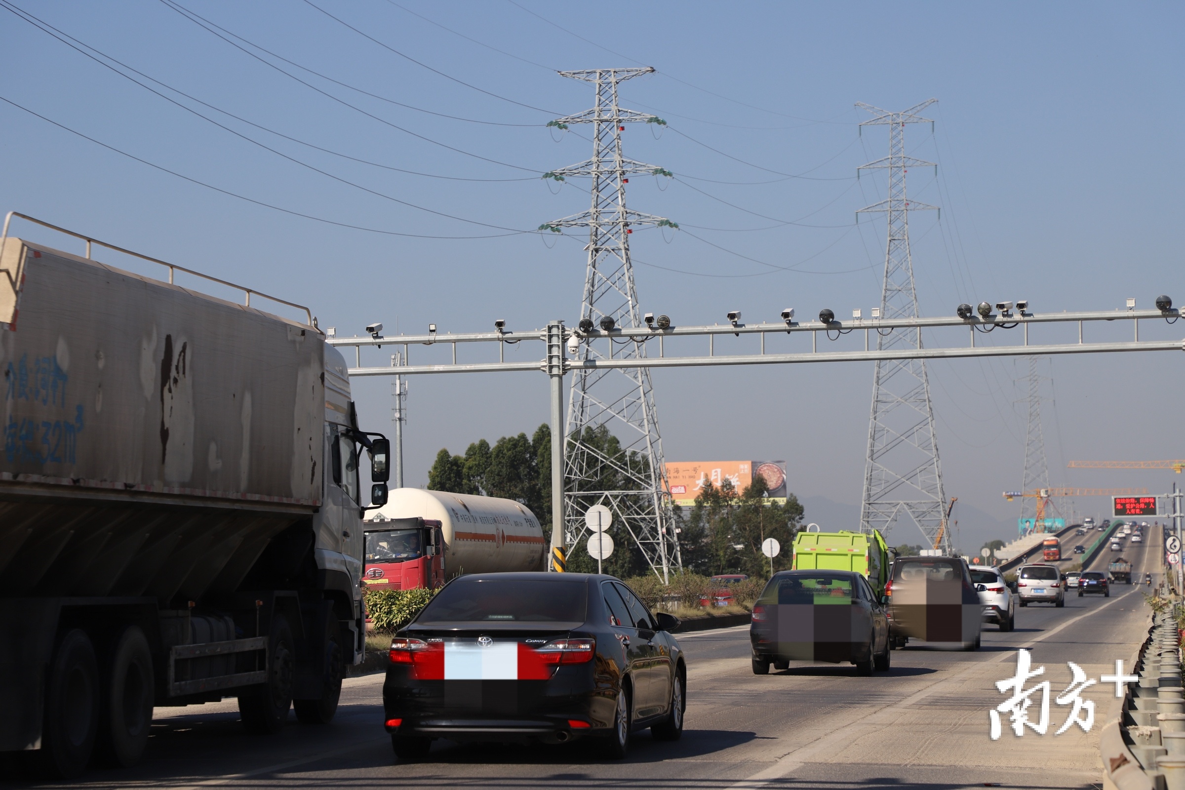 漠阳江西大桥治超监测点。