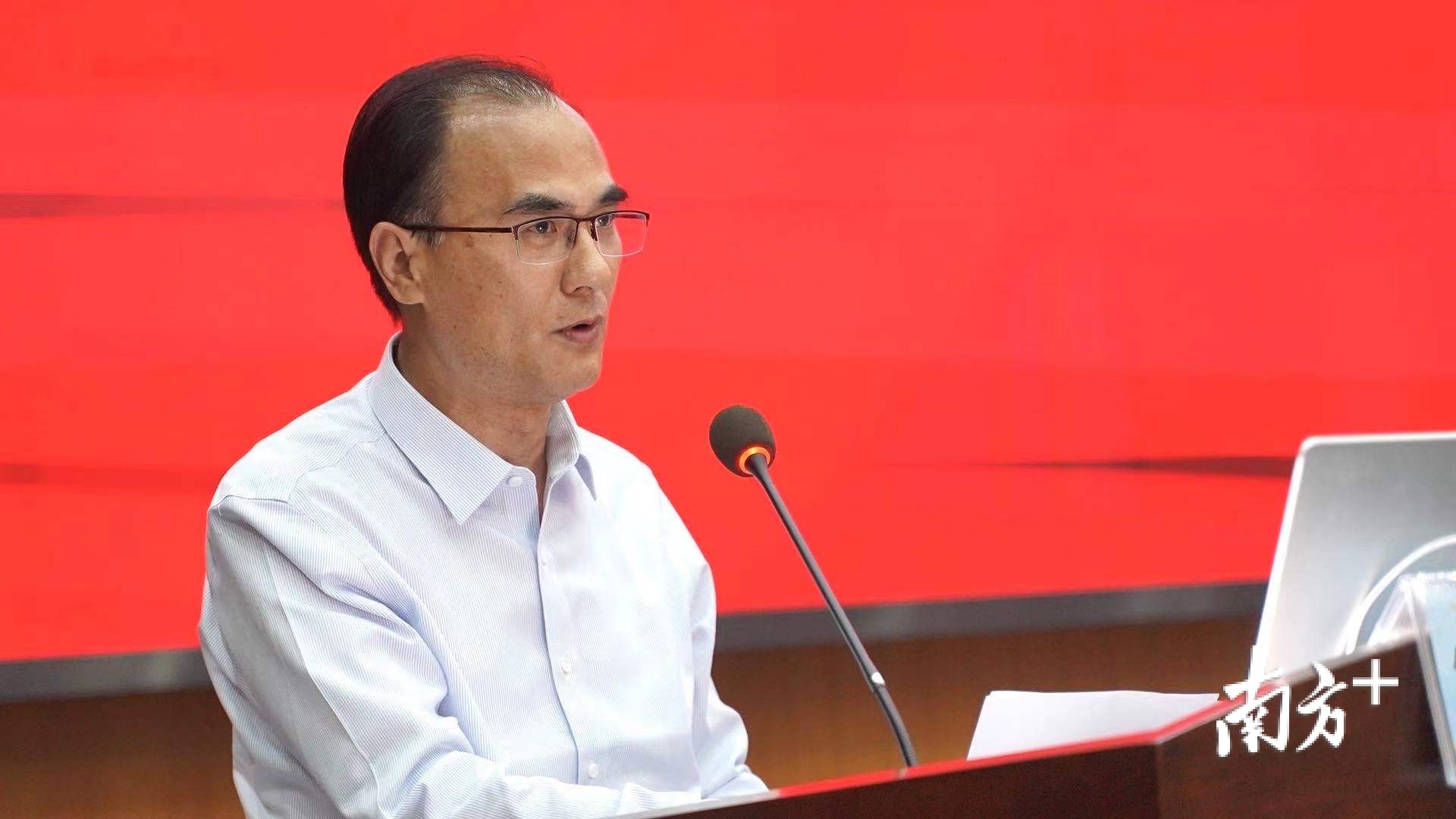 虎门外语学校负责人发言