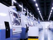 中专毕业的他，愣把机器人熬成“打工人”