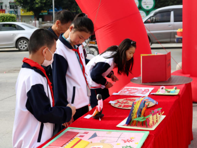 让《民法典》走进千家万户！做好普法工作，紫金是认真的！