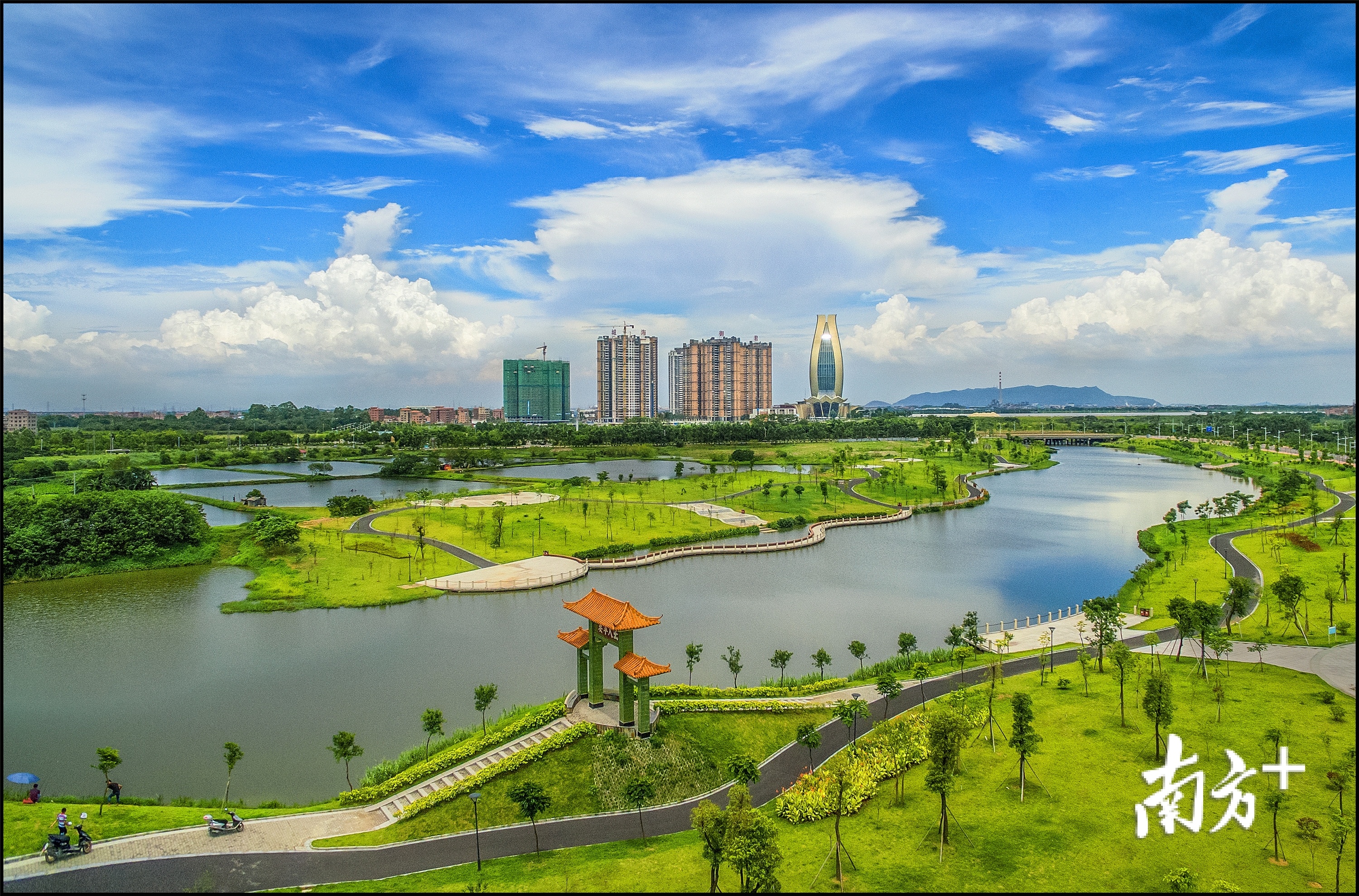 高明多举措推进大气环境治理，空气质量长期保持优良。丘延俊 摄