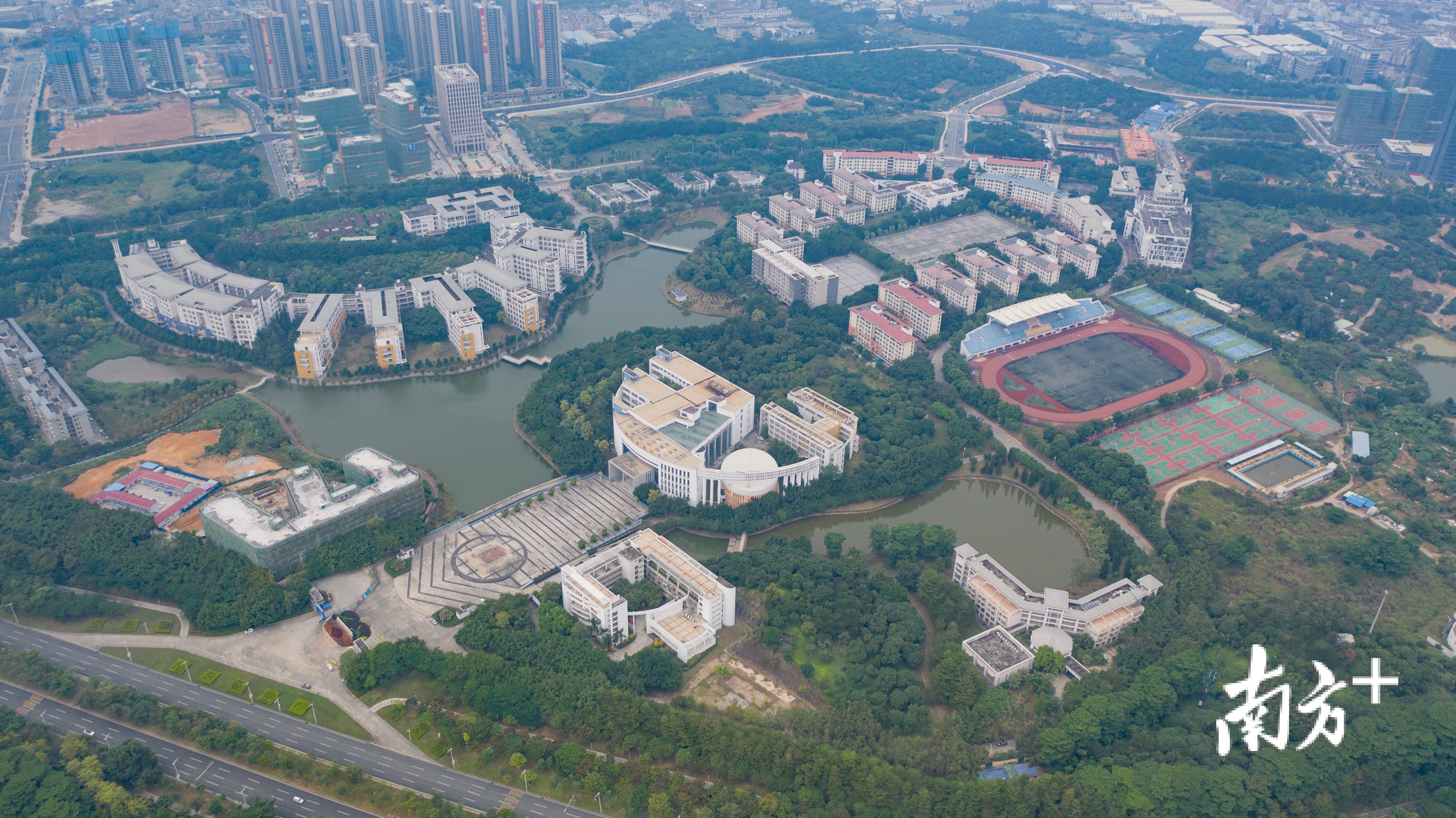 广东医科大学 黄政正 摄 广东医科大学 黄政正 摄