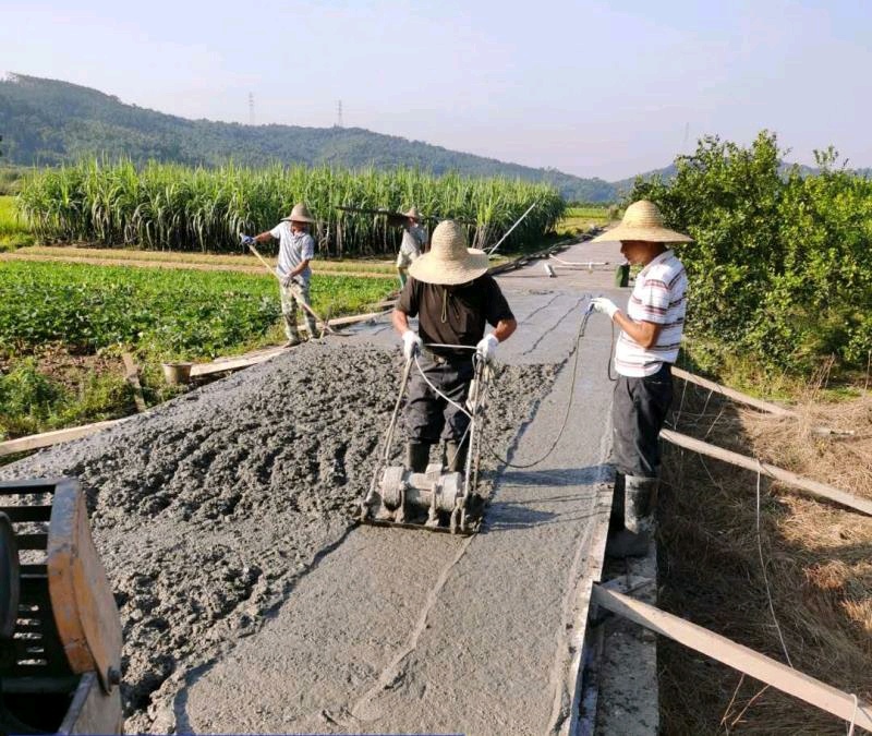 建设机耕路