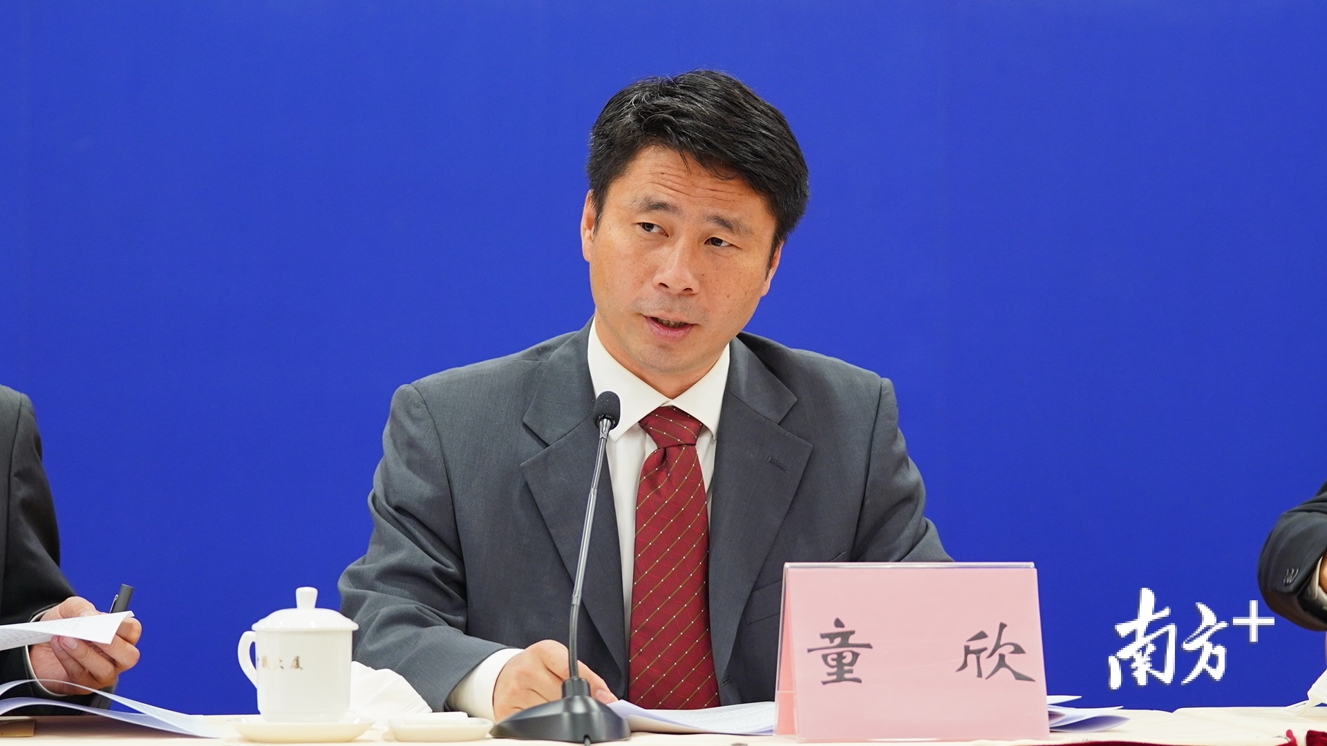 中科院高能物理研究所研究员、中国科学院大学教授童欣，分享了自己在东莞的科研工作心得