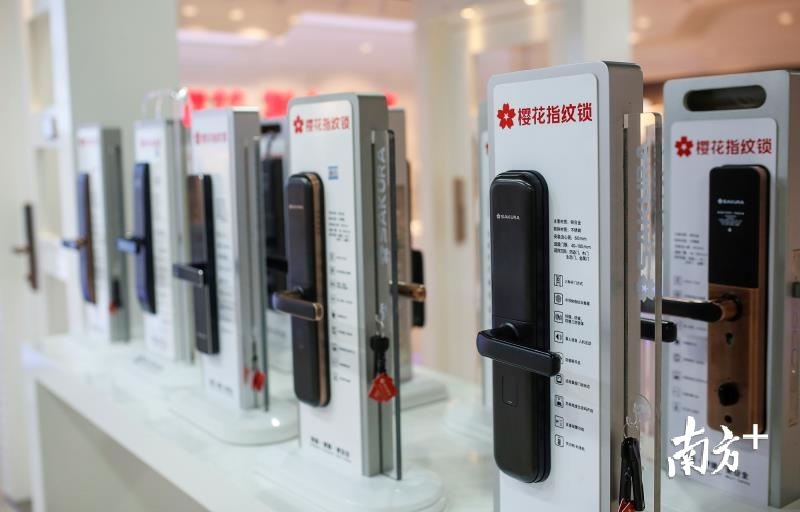 目前,樱花智能科技在全国约有1000家门店,经销商成为他们最重要的合作伙伴。叶志文摄。