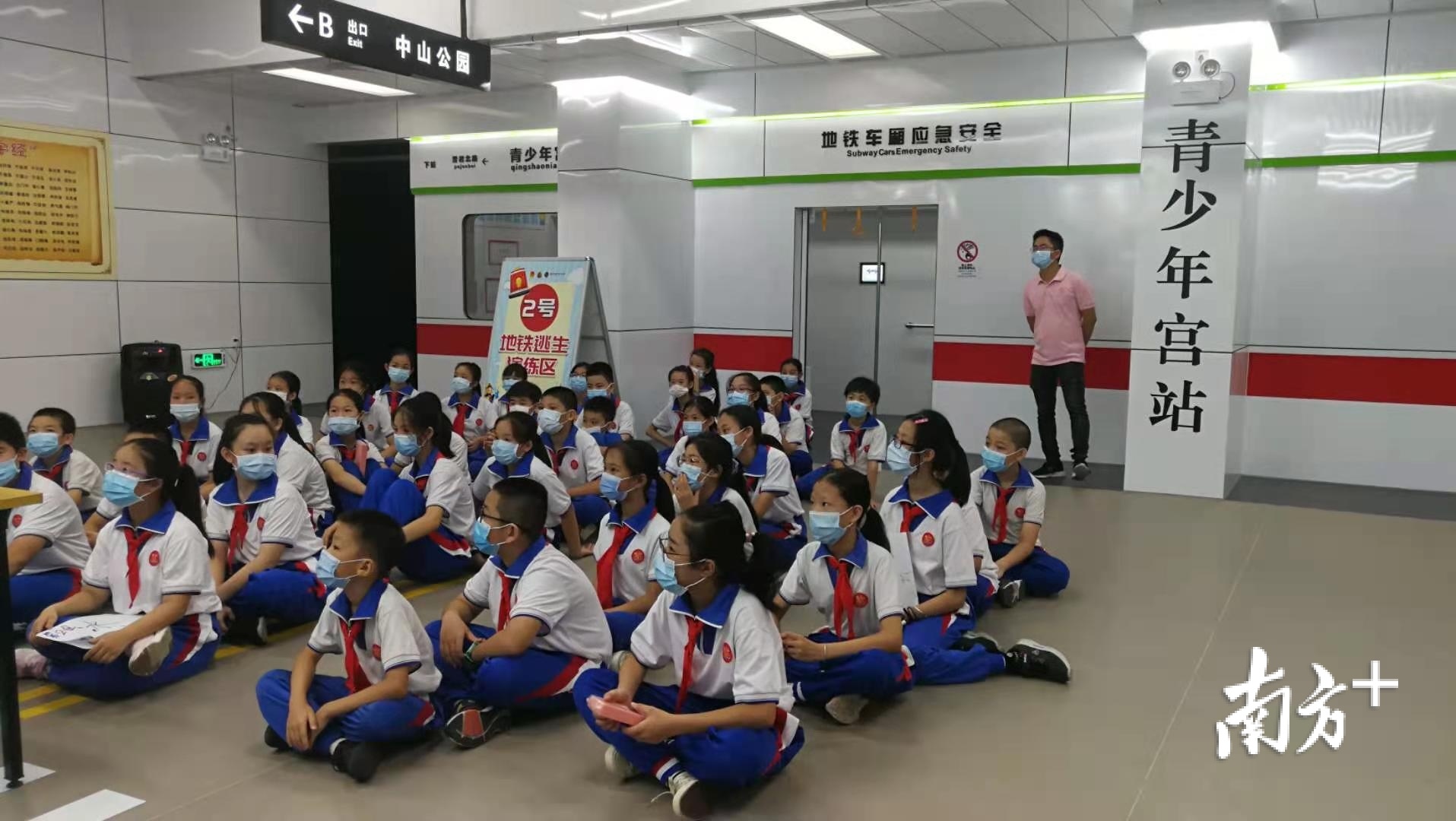 依托青少年宫现有资源打造佛山市未成年人保护示范基地。南方日报记者 尹辅华 摄