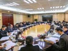 闫昊波：南海要打造一批千亩级、万亩级连片产业集聚区｜直击市委全会