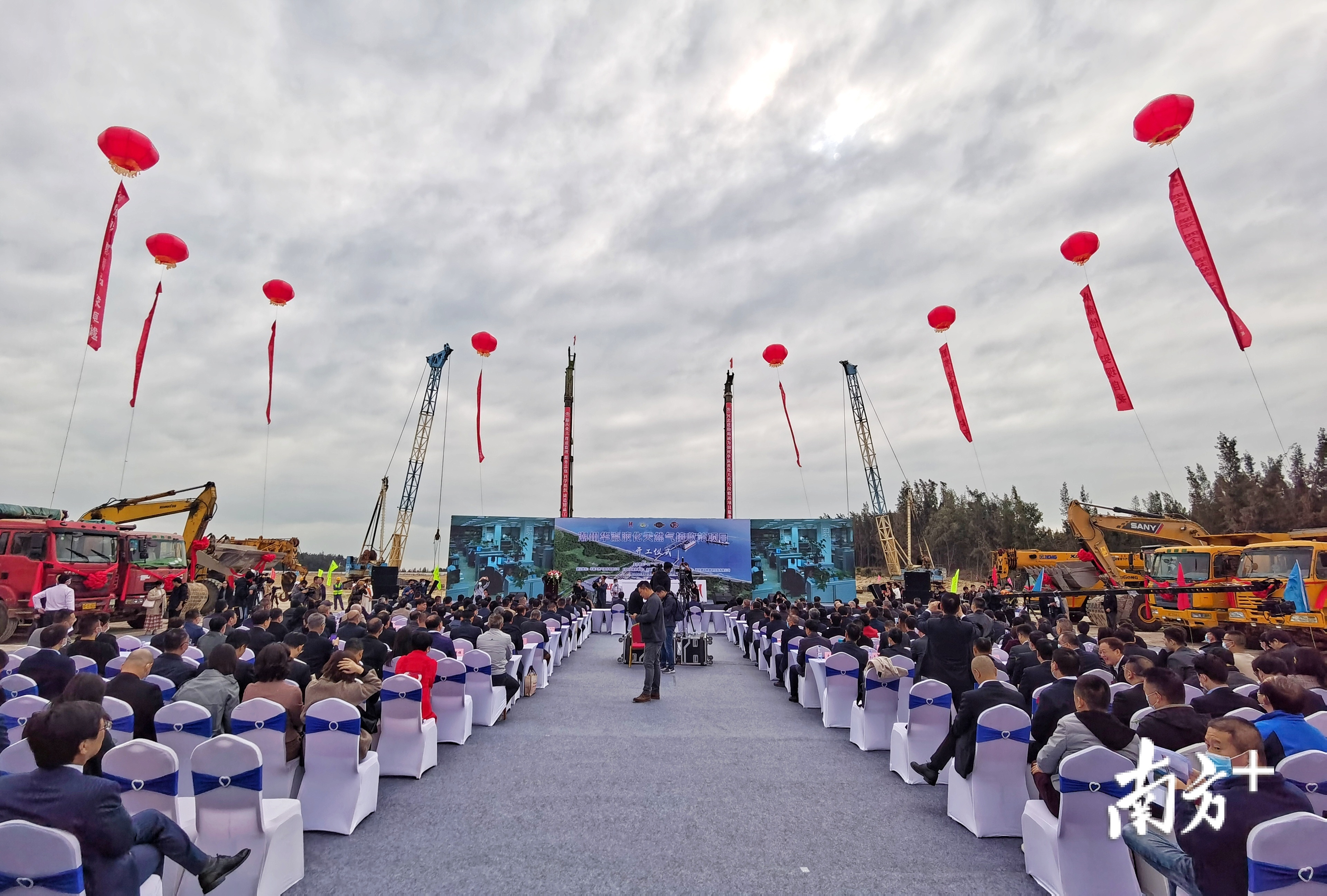 活动现场。 活动现场。