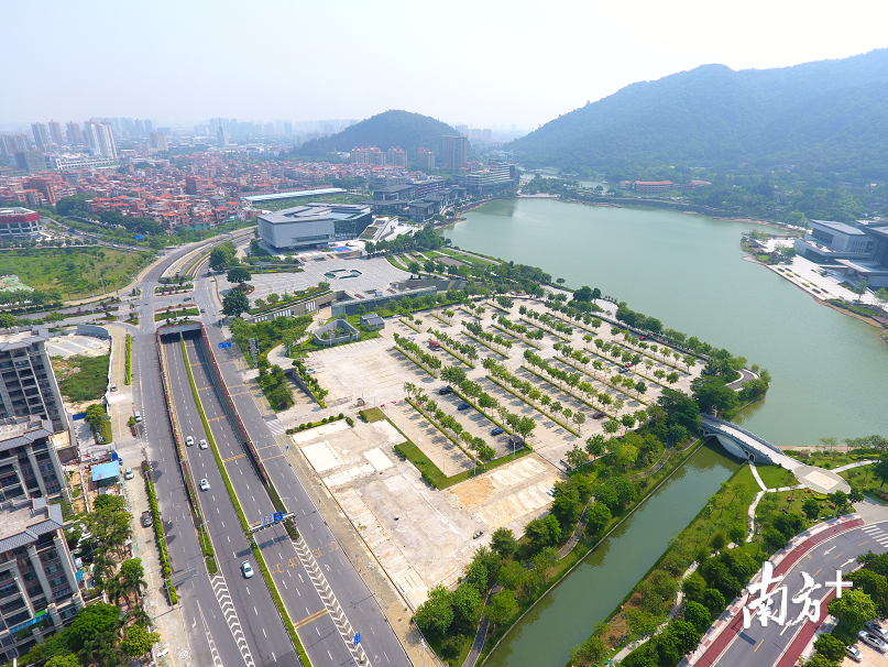 有为馆建设地块现状。 有为馆建设地块现状。