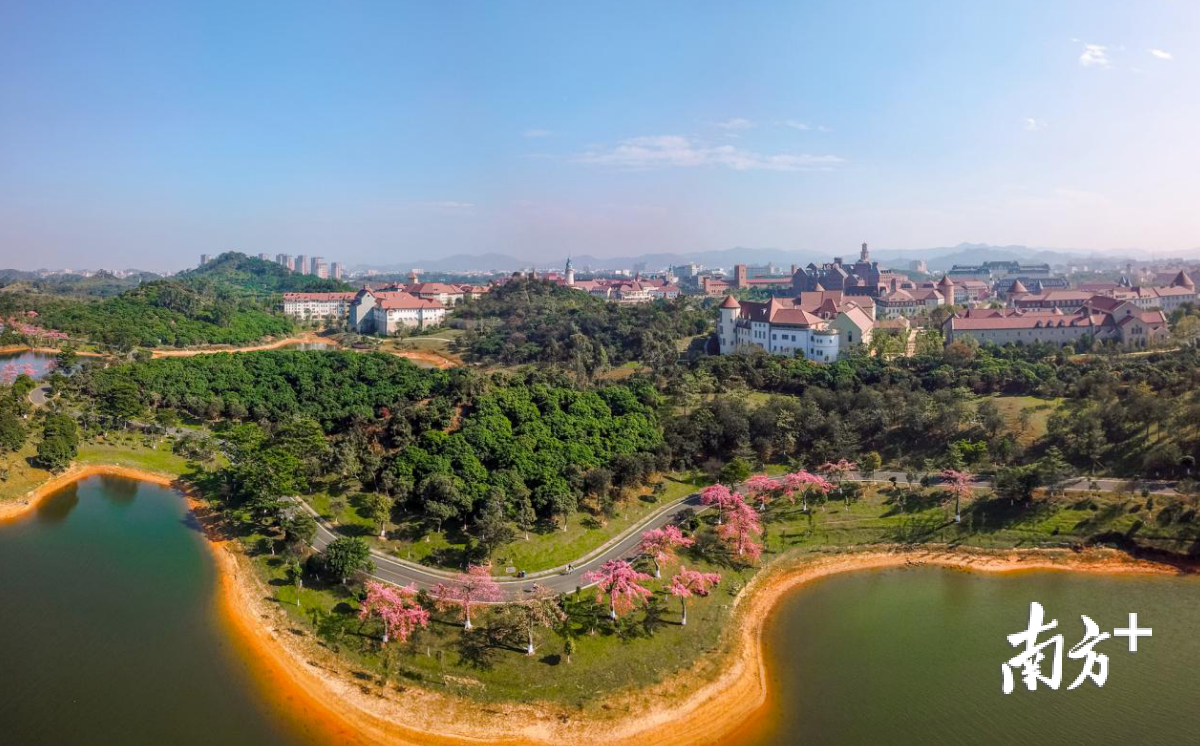 松山湖科学城入围《2020影响中国人生活方式TOP10》