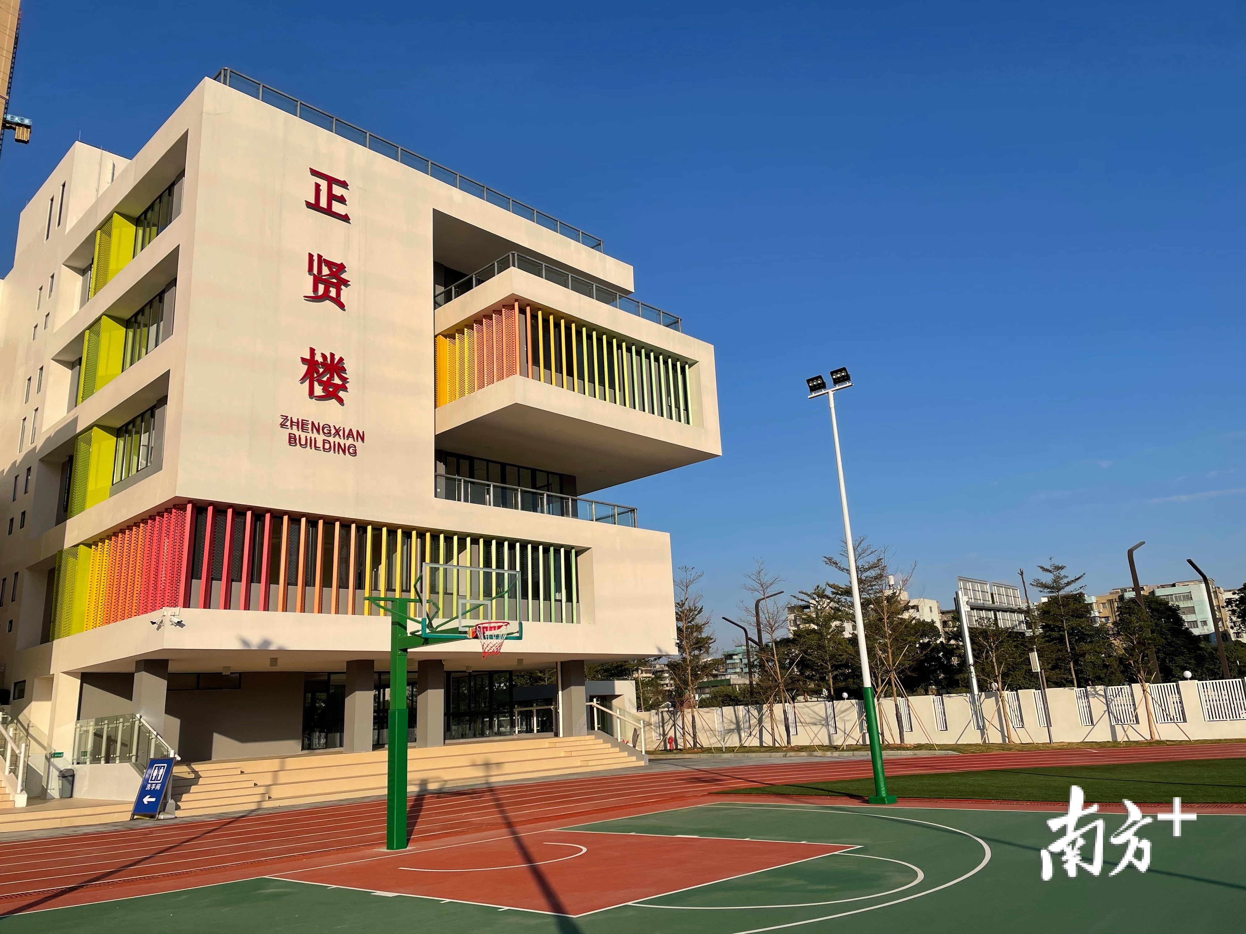 江门一中附属中学图片