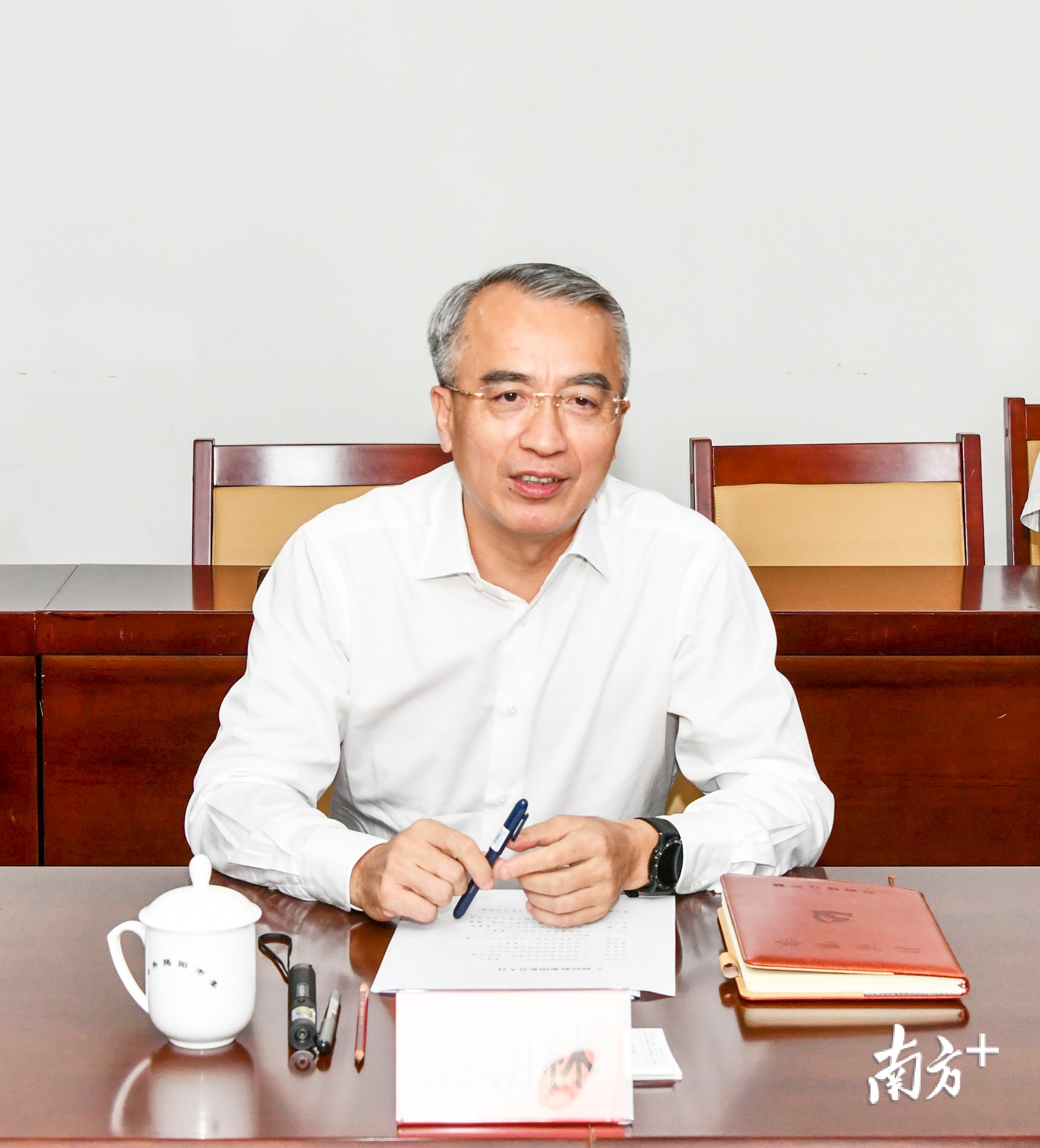 揭阳市委书记、市人大常委会党组书记蔡朝林。